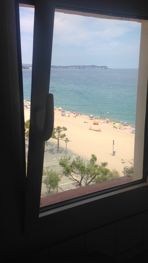 ventana oscilo batiente