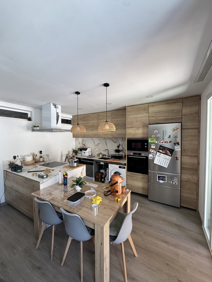 Instalación de cocina y parquet