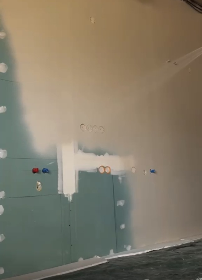 Reforma interior con pladur y acabado de paredes