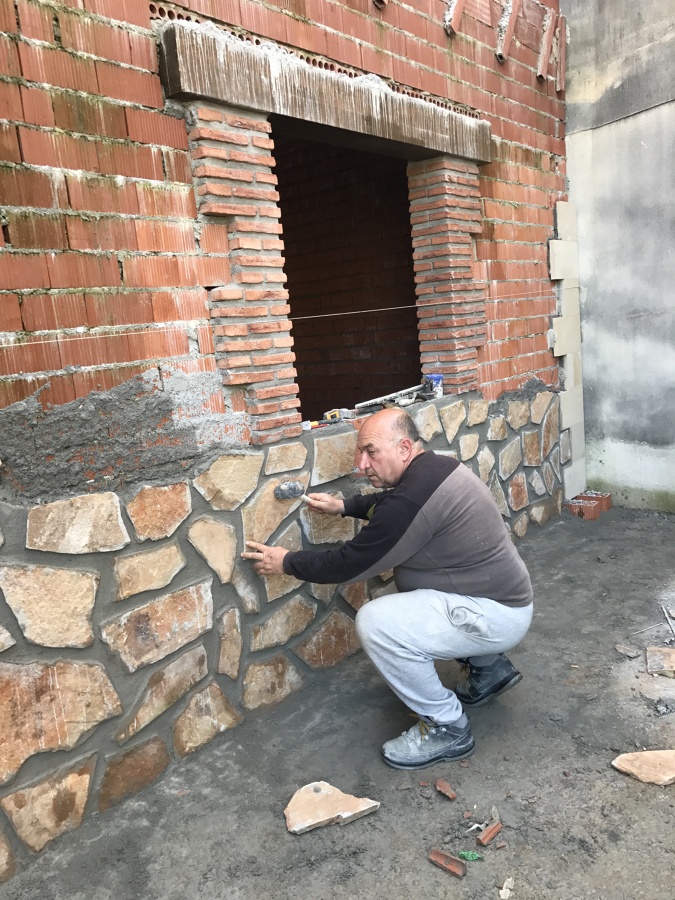 Colocando piedra