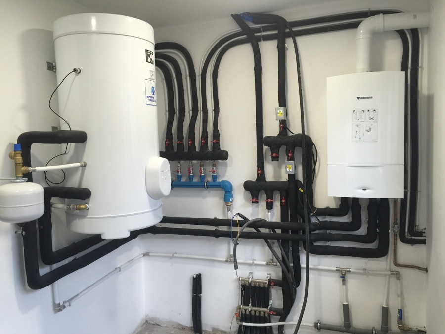 cuarto instalaciones caldera gas