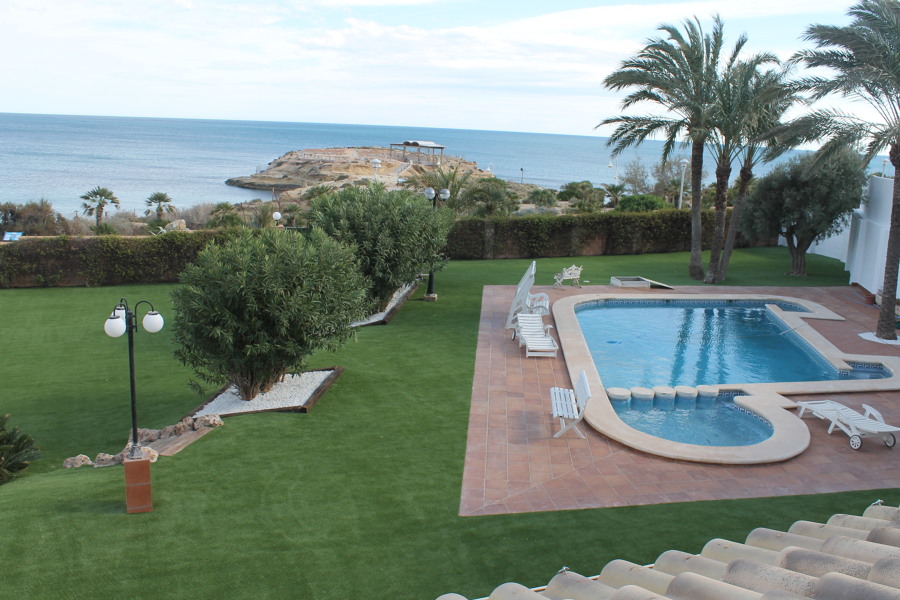 CHALET COMPLETO
