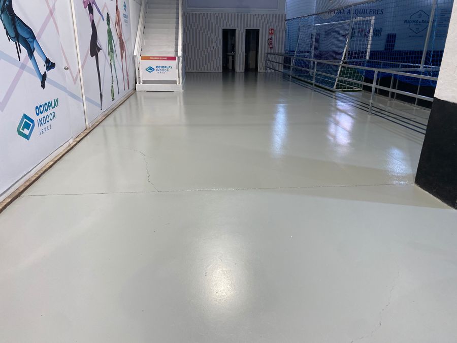 INDOOR JEREZ TRATAMIENTO SUELOS PISTAS DEPORTIVAS