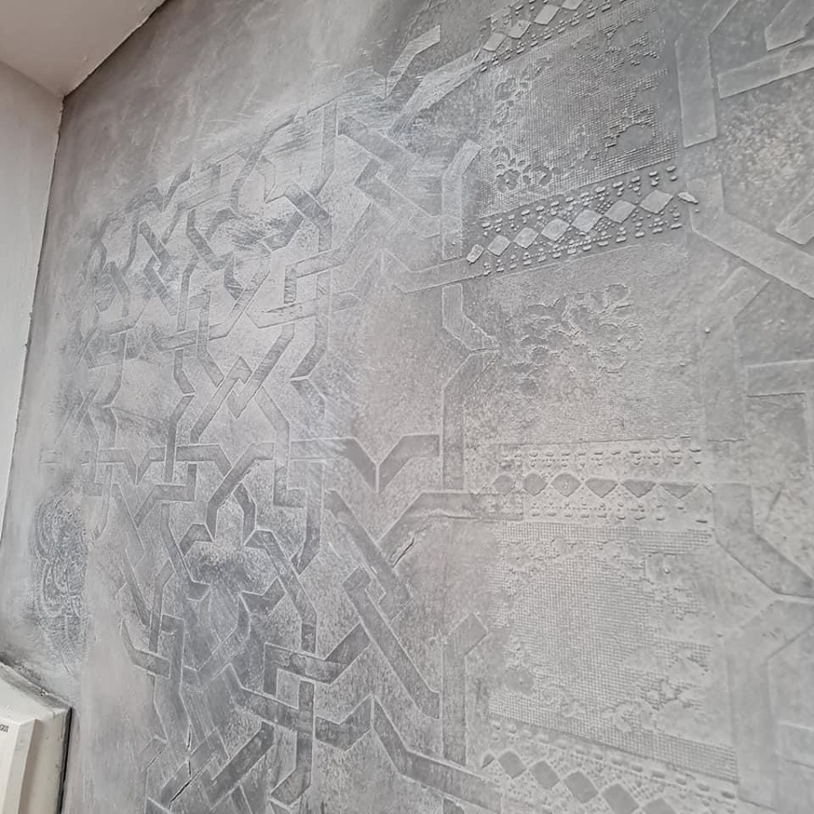 Decoración con relieve