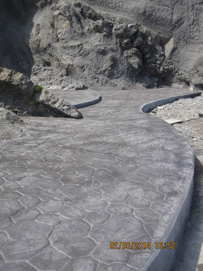 HORMIGÓN IMPRESO ( PIEDRA IRREGULAR )