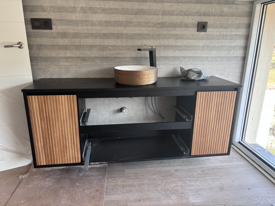 Instalación mueble lavabo