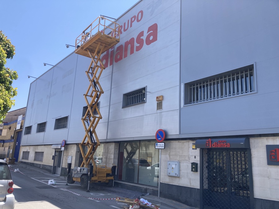 Fachada metalica