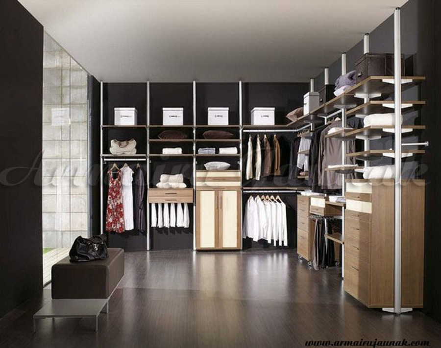 Vestidor italiano