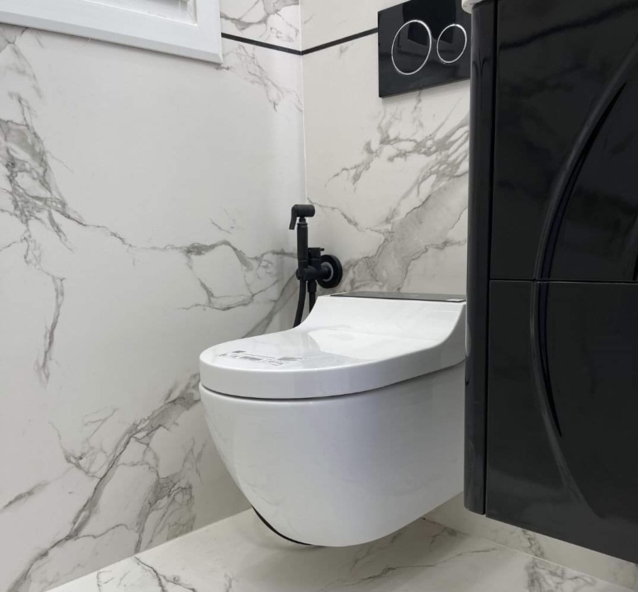 REFORMAS BAÑO COMPLETO. FORMATO BALDOSAS GRANDE.