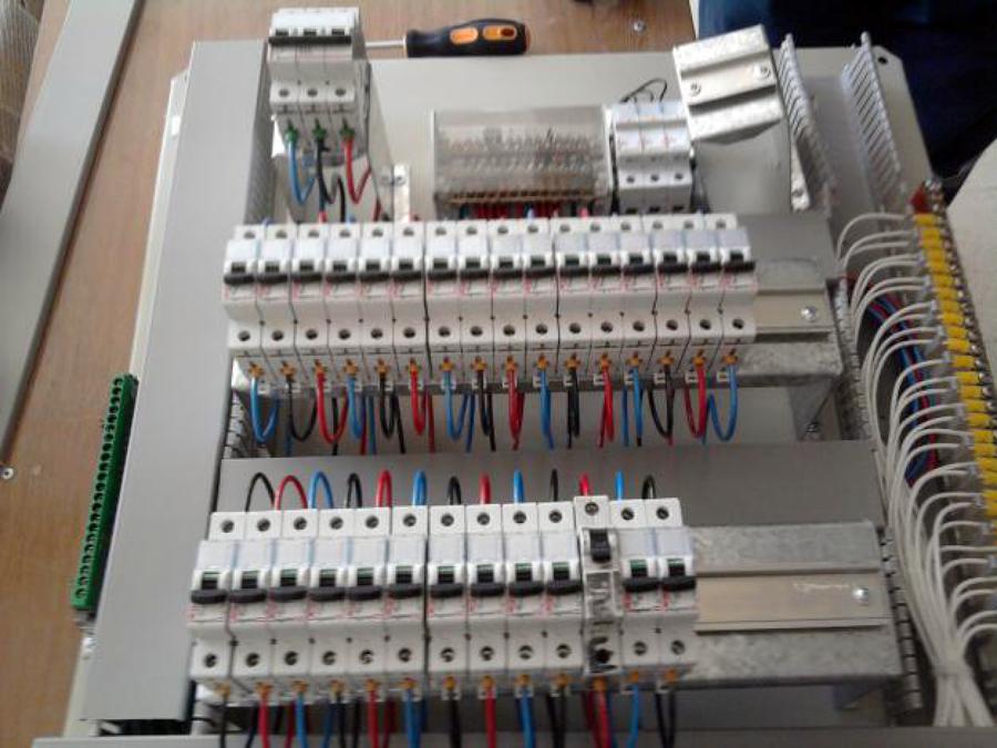 Instalaciones Eléctricas