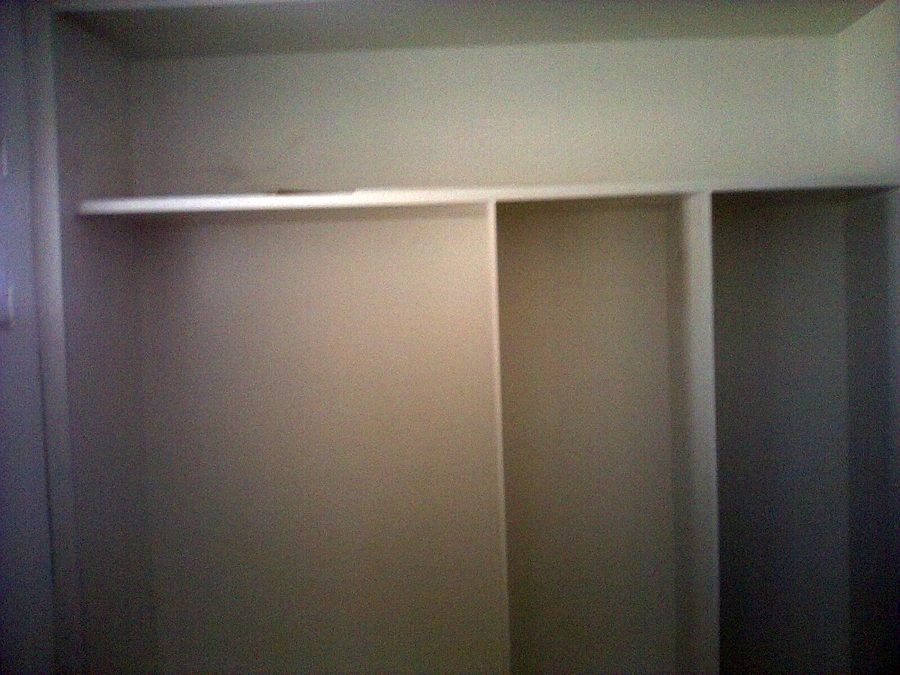 INTERIOR DE ARMARIO