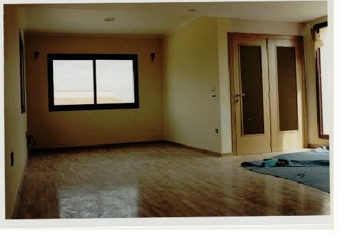 INTERIORES