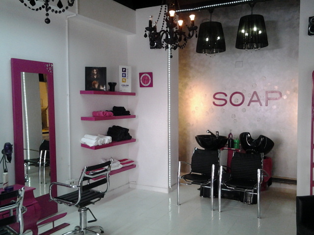INTERIORISMO DE LA PELUQUERIA  "SOAP"