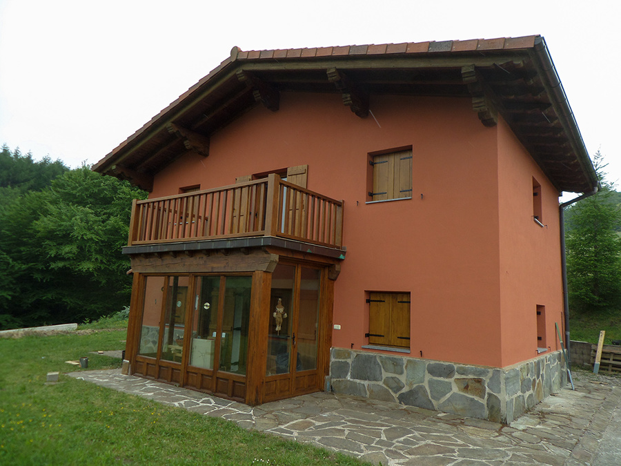 Fachada en Navarra