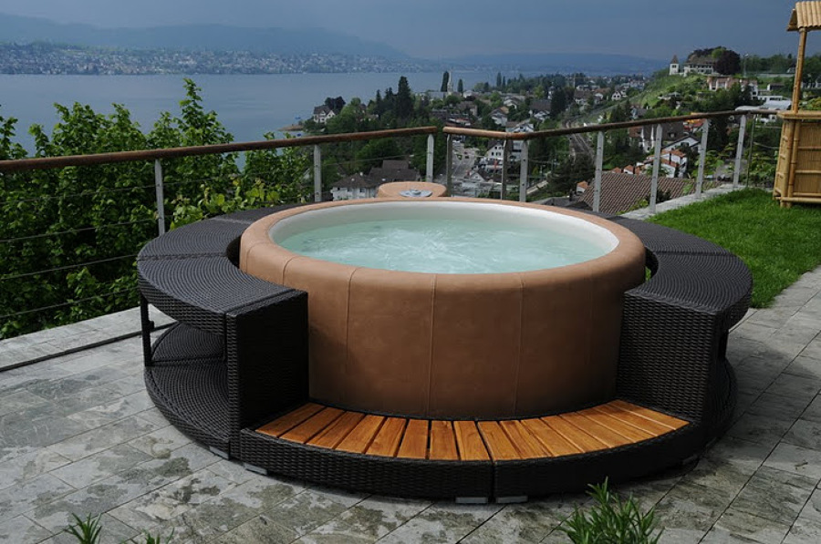 jacuzzi