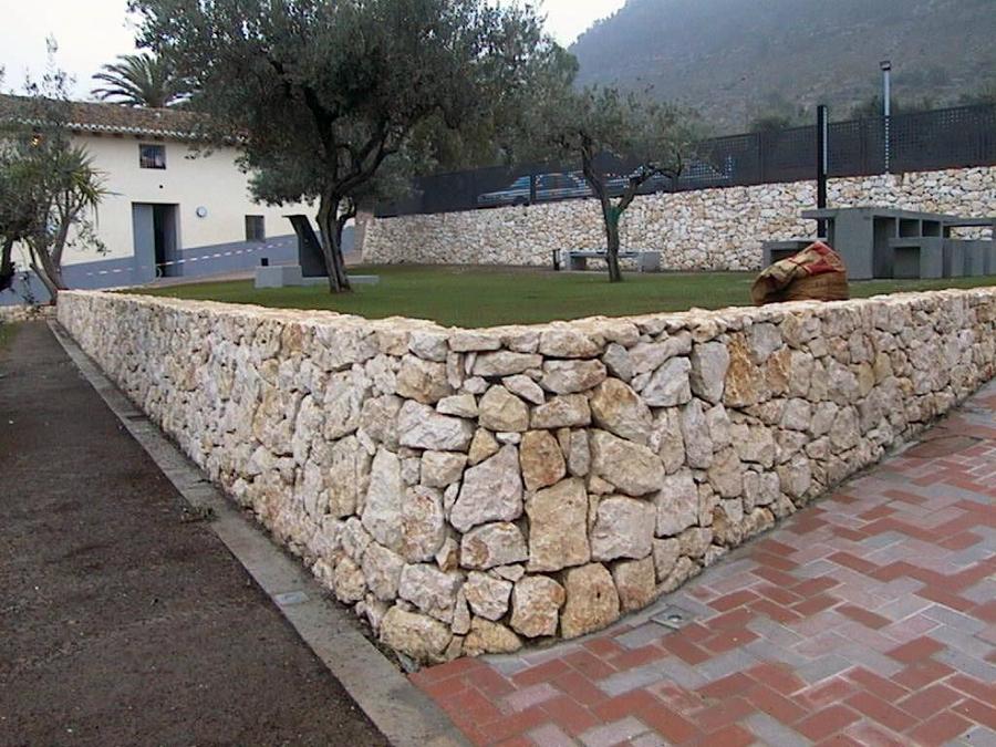 Jardines en Granja Escuela Játiva