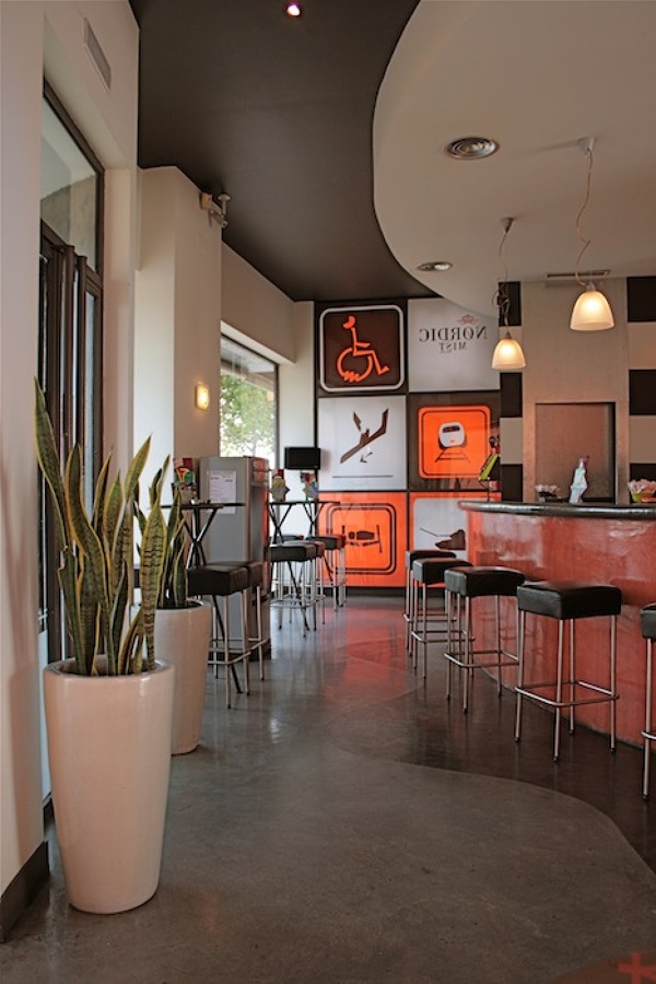 KPHE BAR