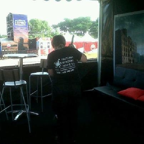 LIMPIEZA ZONA VIP