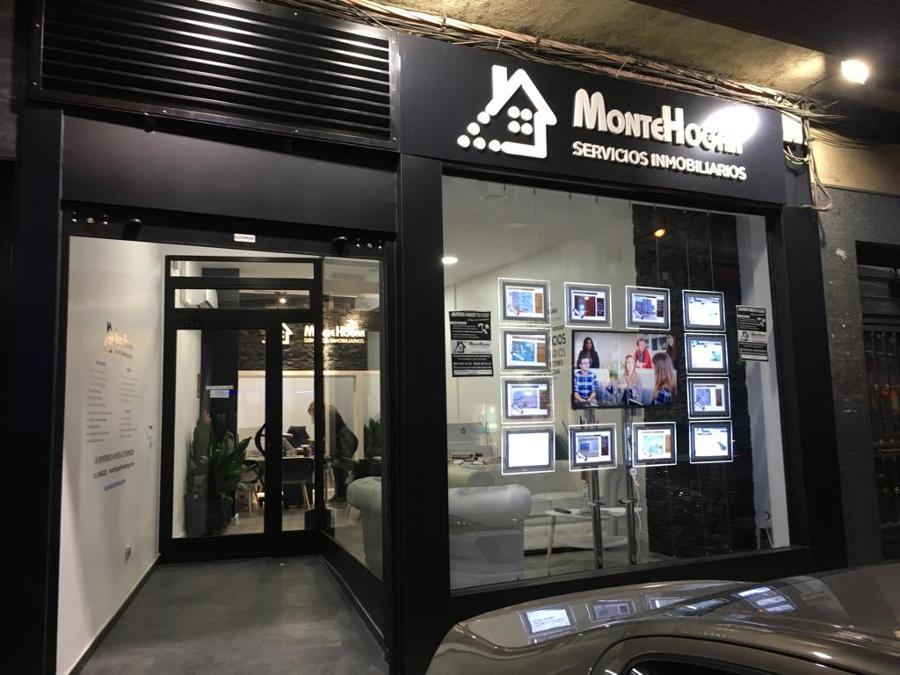 Fachada Reforma Local comercial (inmobiliaria)