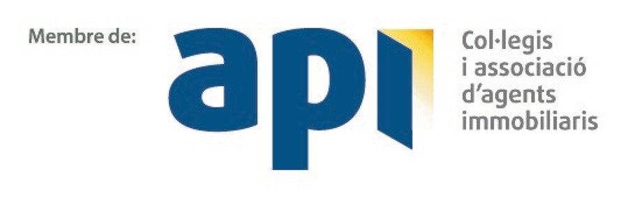 Agente de la propiedad inmobiliaria.