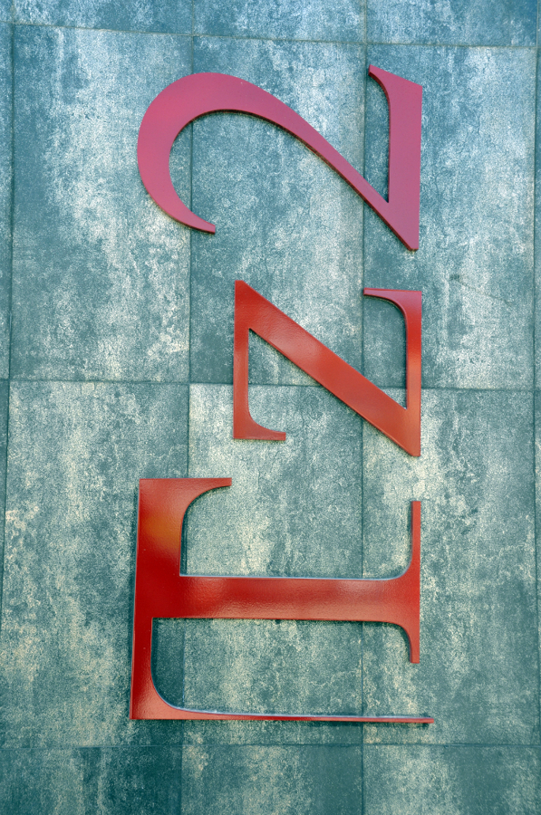 Logotipo Tz2