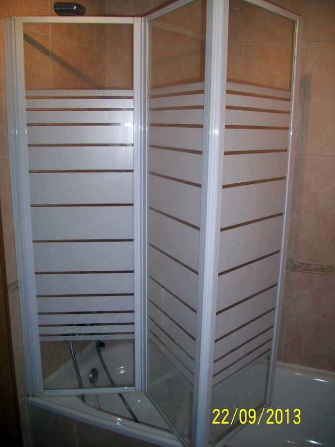 Mampara baño abatible