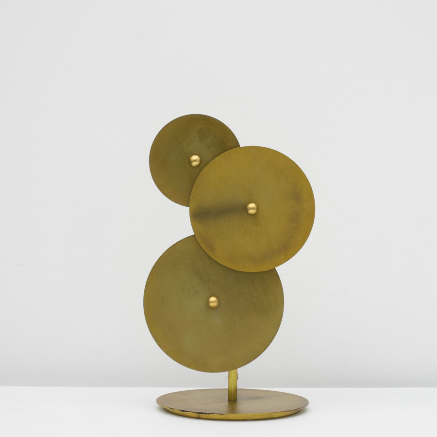 Lámpara de mesa escultura tres círculos