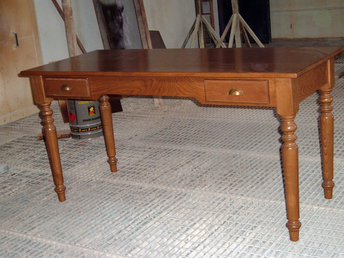 Mesa escritorio 2