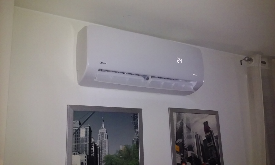 Instalación de unidad interior Midea Mission en Albacete
