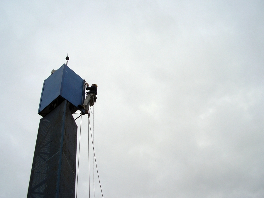 MIMETIZADO DE ANTENA TELEFONIA