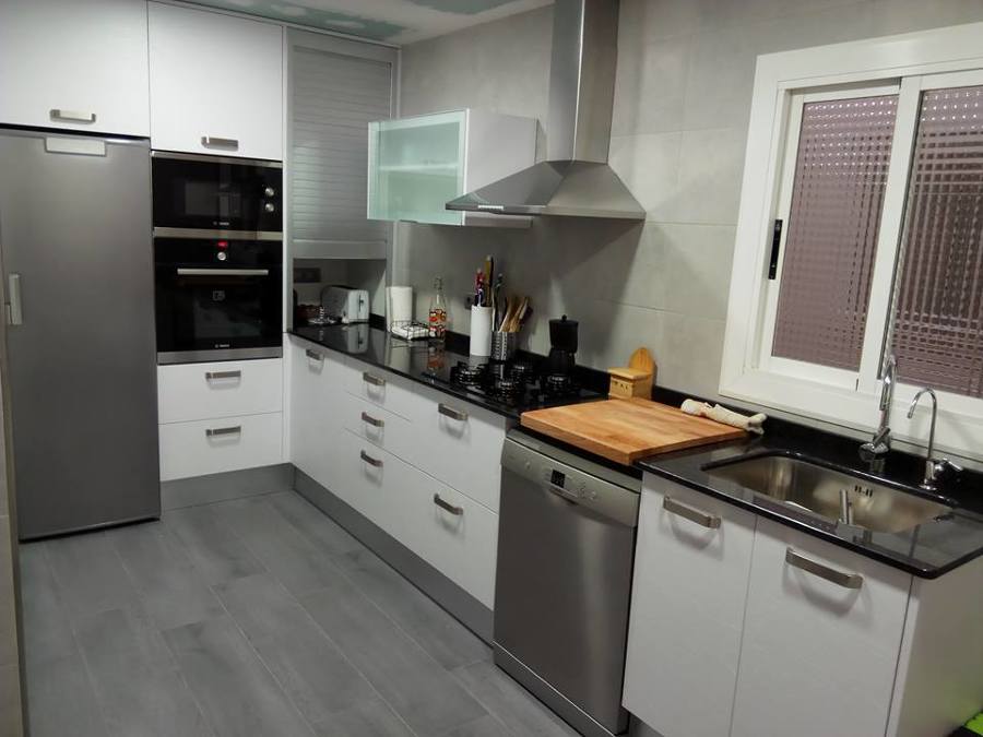 COCINA MONTORNES