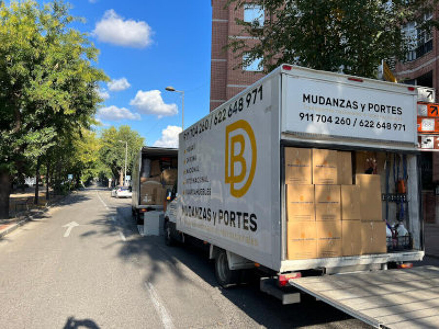 Mudanzas y Portes con Garantía y Seguridad