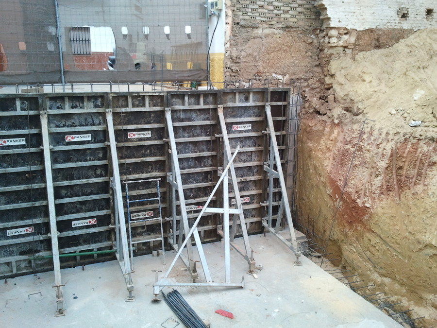MURO DE CONTENCIÓN 
