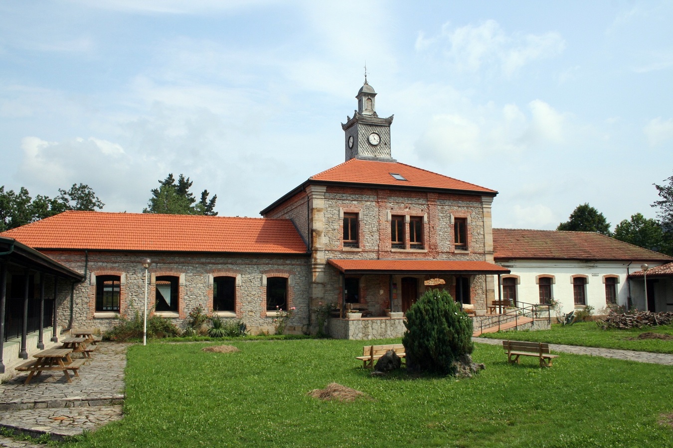 MUSEO ETNOGRAFICO VALLE DE VILLAVERDE