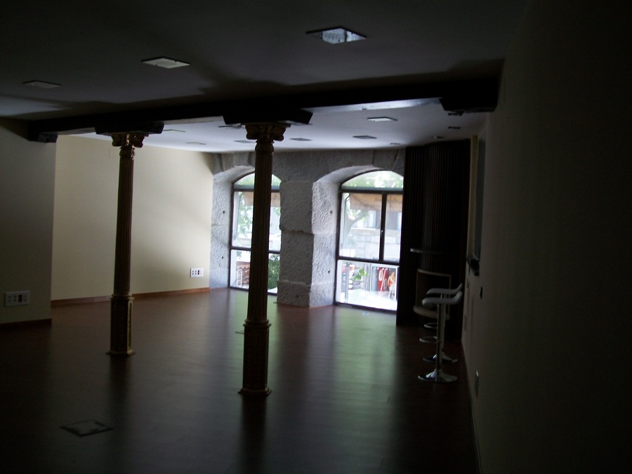 PISO A OFICINA