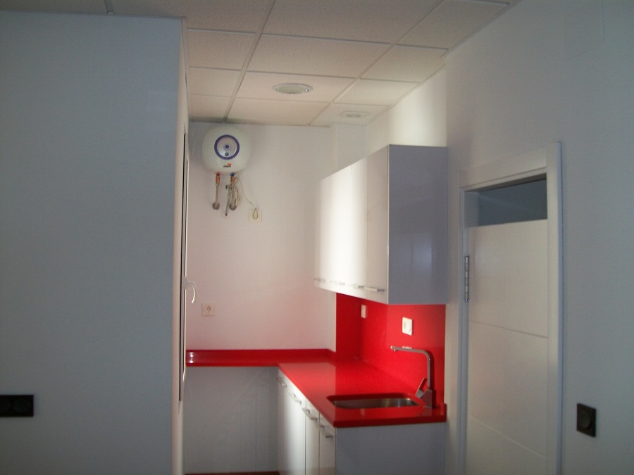 PISO A OFICINA 
