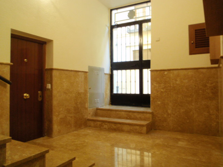 Abades, 6