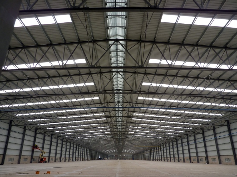 Nave de 60 m de luz