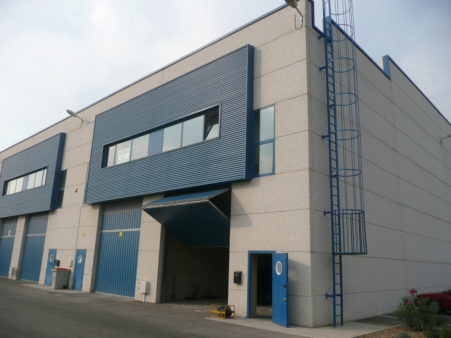 NAVE INDUSTRIAL