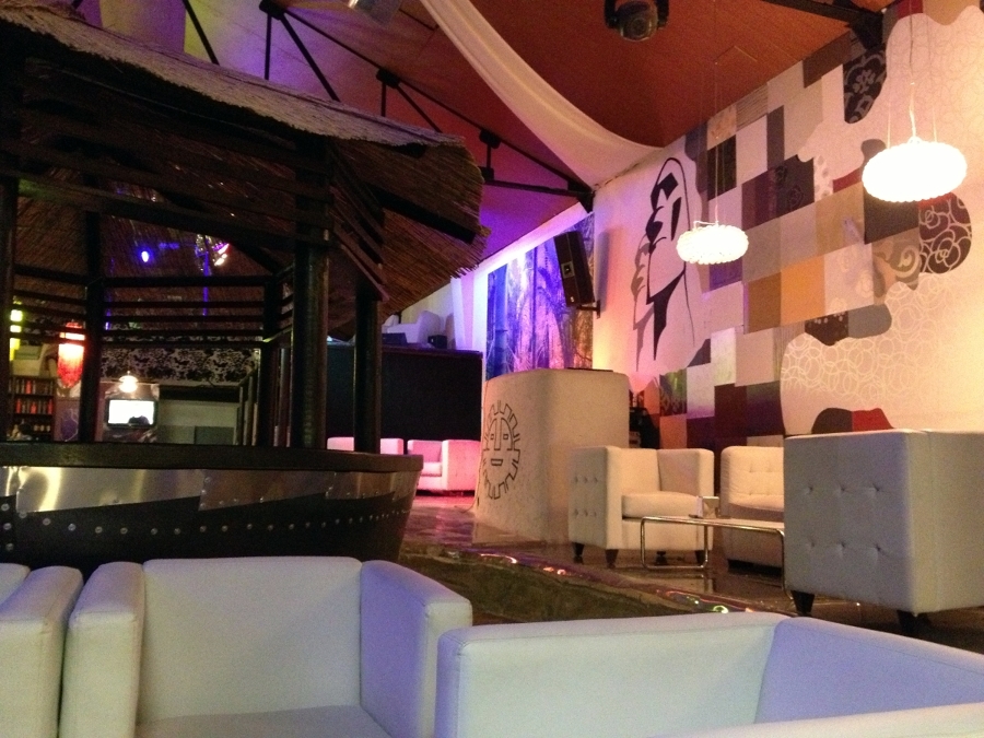 OTRA ZONA CAFE TEATRO