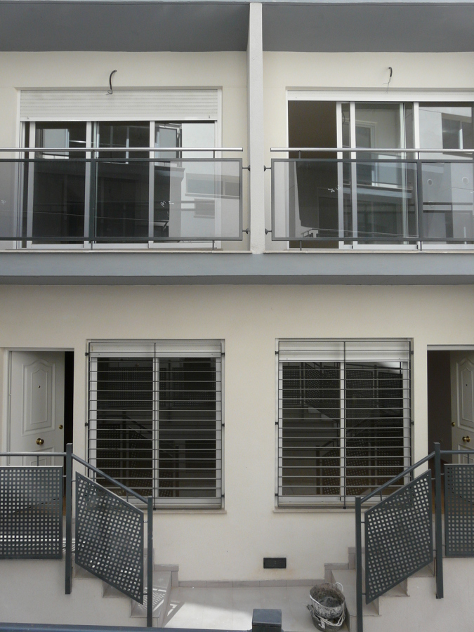 Fachada residencial 34 viviendas