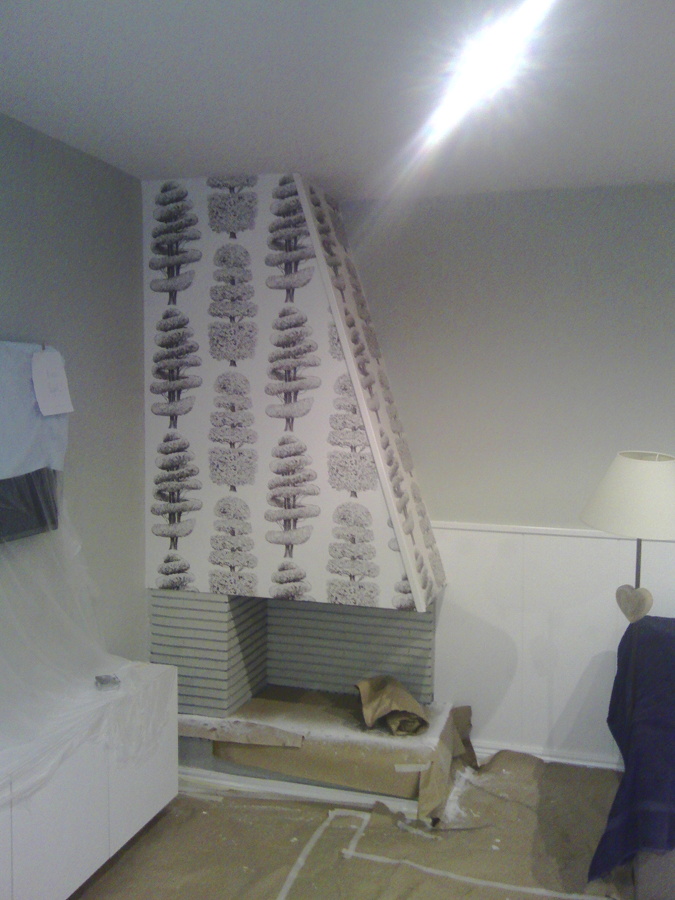 PAPEL EN CHIMENEA