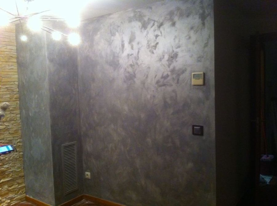 pared con veladura en comedor