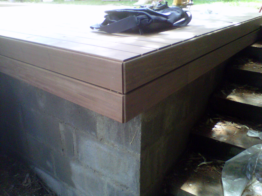Parquet exterior