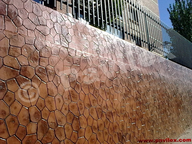 pavimento en vertical,foto hormigon impreso,hormigon impreso madrid