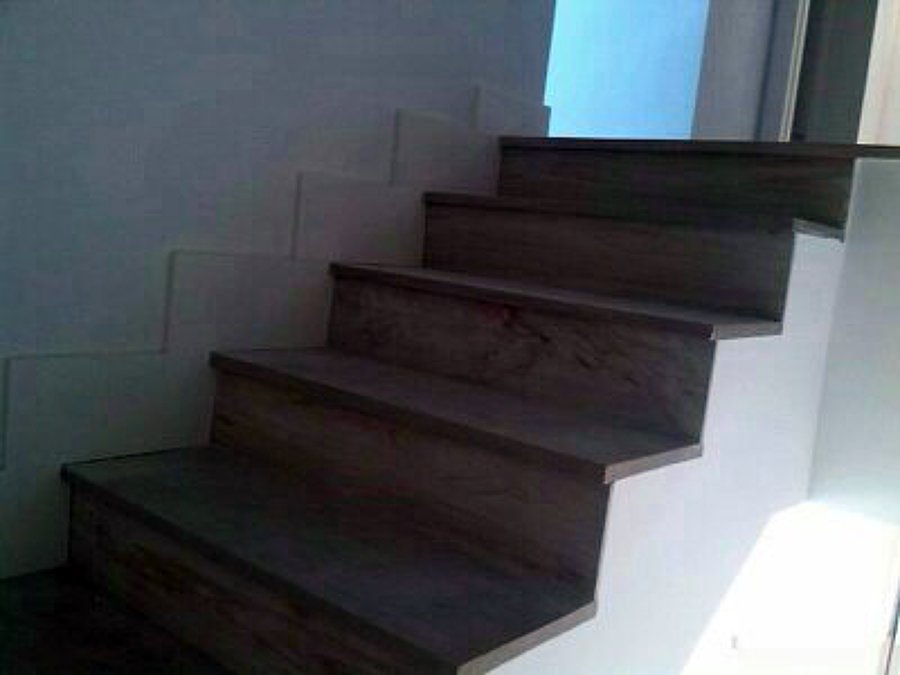 peldaños escalera