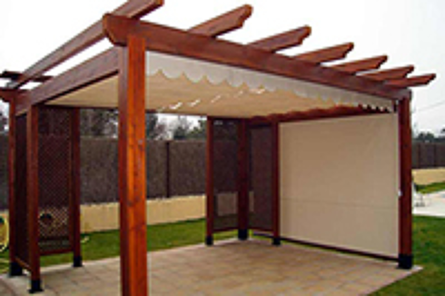 pergola con toldo palillería
