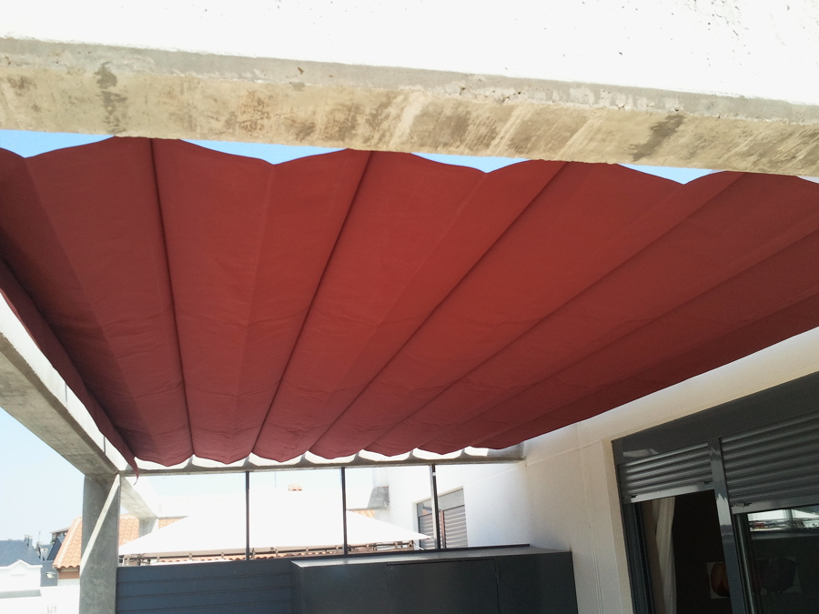 Pérgola en ático