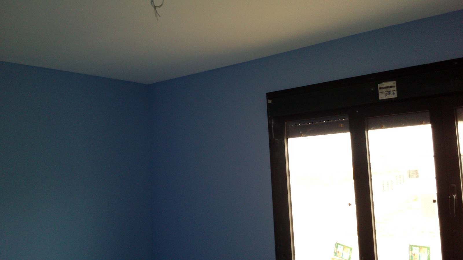 pintura azul cielo