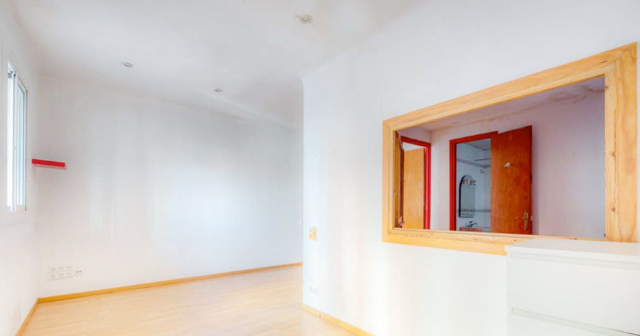 Pintura en salón cocina en Valencia